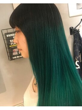 ジーナ(XENA) フォレストグリーン