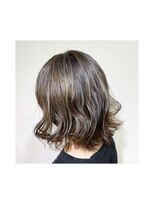 アズール 草加(azule)&nbsp;赤み除去黒染め除去ハイライトカラー