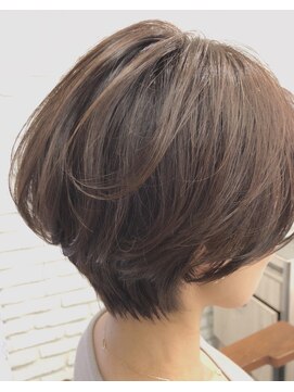 ジーナハーバー(JEANA HARBOR) 絶壁カバーボブ☆ふんわりマイナス５歳