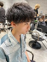 アンダーバーホワイト(_WHITE)&nbsp;スパイラルツイストパーマ