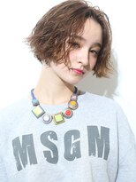 【20代30代40代】外国人風抜け感グレージュ×エッジショート
