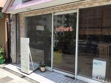 エフォートの雰囲気（落ち着いた雰囲気の小さいお店です☆）