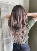 ロング10代20代30代プルエクバレイヤージュグラデーション