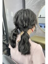 リアオオサカ テラス 梅田(Ria OSAKA terrace)&nbsp;ヘアセット×もこもこツインテール