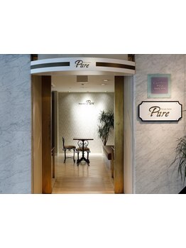 【蹴上駅2番出口より徒歩2分】上質な空間、ワンランク上の接客、プロの高技術で崩れ知らずの美しさをー。