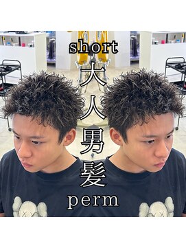 レジット メンズ ヘアサロン(LEGIT MEN's HAIR SALON) スパイキーショート