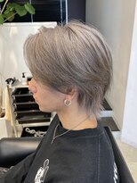 イヴォークトーキョーオーサカ(EVOKE TOKYO osaka)&nbsp;センターパートウルフ ミルクティー