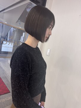 キャロル(CAROL) シルキーカットボブ