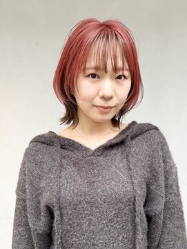 ヒトワ(hitowa) くびれボブ/顔まわりレイヤー/アッシュピンク/日吉