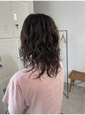 ウルフスパイラルパーマミディアムレイヤー束感無造作