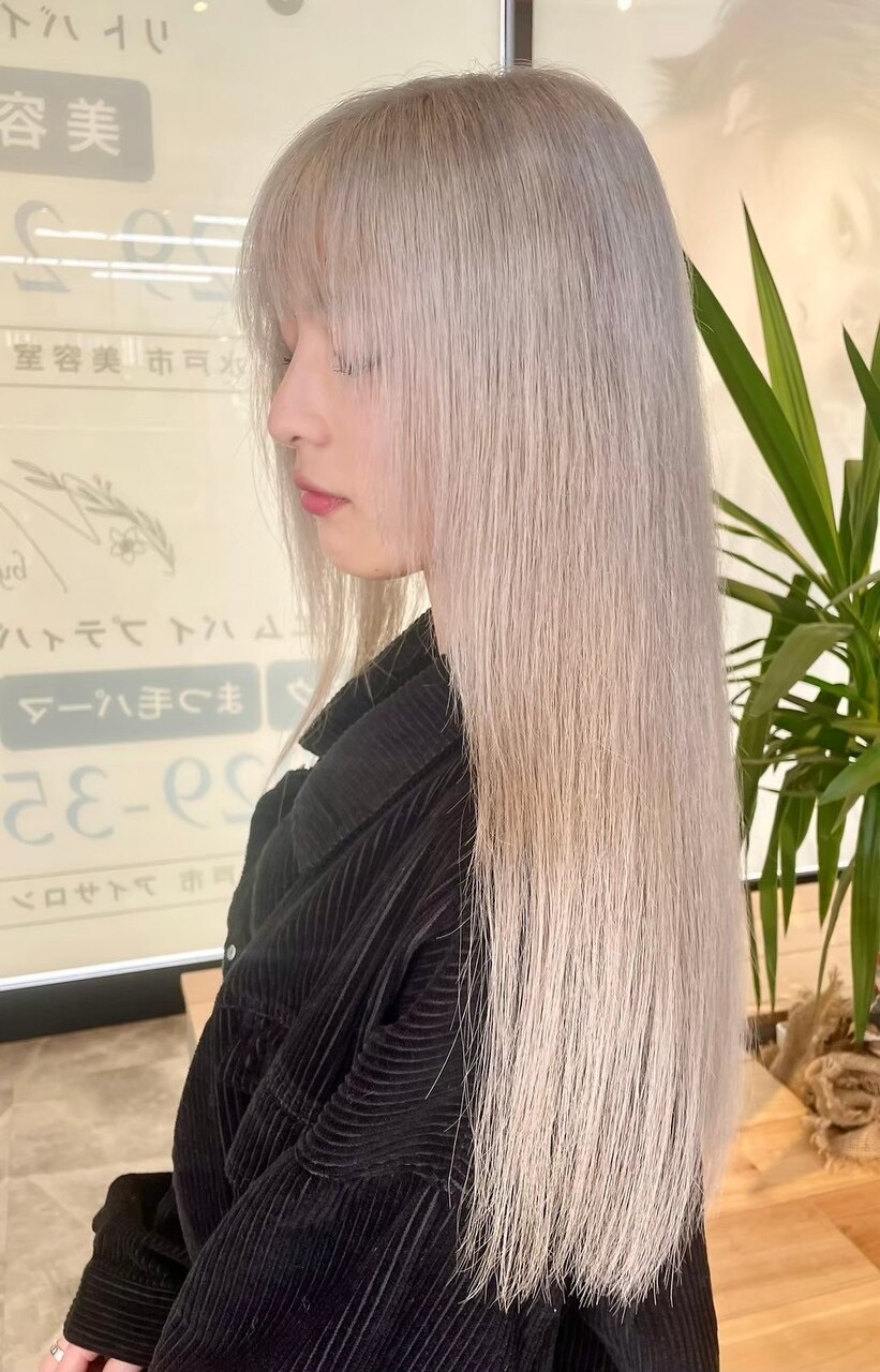 2025年-2026年冬】ホワイトミルクティーの髪型・ヘアアレンジ｜人気順