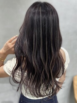 シャルムバイケンジ(Charm.by KENJE) デザインカラーバレイヤージュ細めハイライト白髪ぼかし東京銀座