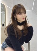 ベージュカラー×レイヤーカット
