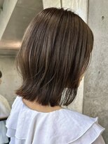 ピス 堀江(PIS) 透明感抜群!ヘーゼルベージュ&くびれレイヤーボブ★