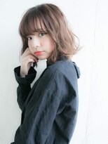 ルティア 池袋(Lutia) ベージュカラー 毛先カール