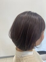 ステララヴェスト(Stella L'ovest) ふんわり丸みショートボブ