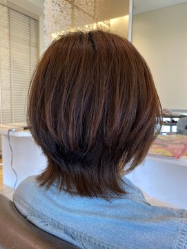 シークレットベースエヌ(Secret Base N) 大人きれいめくびれショート_丸み◎_耳掛け◎