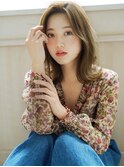 大人センターパートかきあげが風ミディ