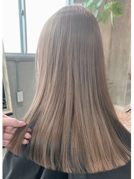 ボタン(botan) 【botan】ケアブリーチでシルキーハイトーンベージュ