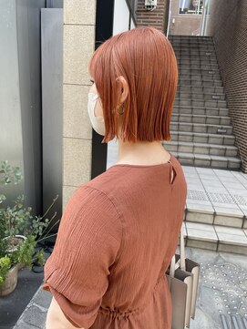 デイジー(Daisy) 天神 大名 ぷつっとボブ ビビットオレンジ