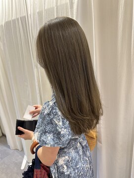 イロ(iiro) オリーブベージュ/ベージュカラー/アッシュカラー