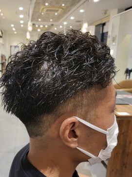 アース 長崎時津店(HAIR&MAKE EARTH) スペインカール