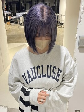 エイチ(811) 成人式ハイライトカラーマッシュショートロングヘアグレージュ