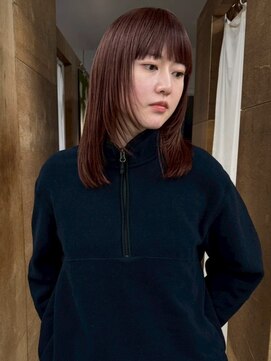 髪質改善 ストレート アッシュブラウン 顔周りレイヤー