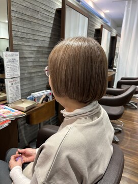 アミカ シーモール店(Amica) ショートボブ