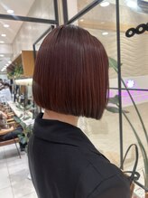 ピークアブー アヴェダ 池袋東武(PEEK-A-BOO AVEDA)&nbsp;「艶感カシスブラウン×ぷつっとミニボブ」
