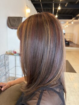 ルフトヘア(Luft HAIR)の写真/【白髪のお悩み解決】自然な仕上がりの白髪ぼかしやハイライトで、ワンランク上の大人スタイルへ◎