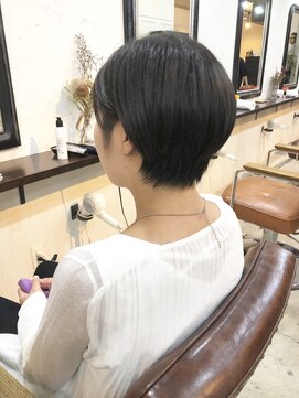 エトネ ヘアーサロン 仙台駅前(eTONe hair salon) 《eTONe》サイドすっきりショート