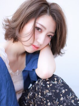 ラマヘアー(RAMA hair)の写真/【NEW BEAUTY】グレイカラー初心者でも大歓迎☆透明感のある色味でオトナ女性の可愛いヘアを実現♪