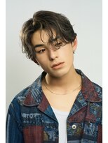 オーシャントーキョー(OCEAN TOKYO) 韓国ヘアカルマパーマカルマバングセンターパート黒髪ウルフ