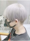 ツーブロックマッシュボブカット　デザインカラーメンズライク