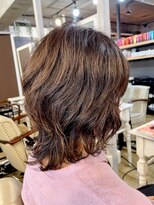 ラシクベル(Lashiku Belle)&nbsp;パーマでつくる、くびれヘア