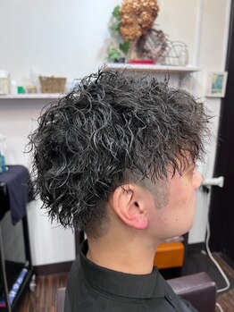 美容室 デパーチャ(Deparcha)の写真/【男性にも人気のサロン】毎月4割がメンズのお客様☆経験豊富なスタイリストがあなたの魅力を引き出します