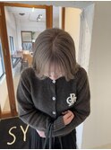 ハイトーンベージュ