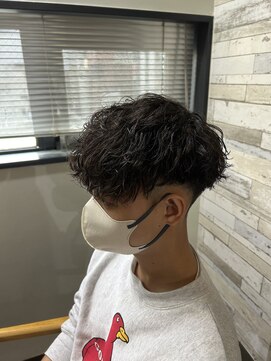 ハルクファースト 札幌(HRK 1st.) メンズ/眉毛/ニュアンスパーマ/ブリーチ/パーマ/メンズカット