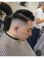 ザ チョップ ショップ ハラジュク(THE CHOP SHOP HARAJUKU)&nbsp;サイドパート　フェード　バーバー　渋谷バーバー