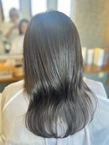 トータル ビューティー プレンティー(total beauty Plenty) トレンドカーキカラー