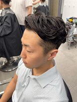 グルーマーズトウキョウ(GROOMER/S TOKYO)&nbsp;神保町ブルーブラック韓国マッシュセンターパートメンズパーマ