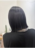 透明感暗髪プツっとボブ