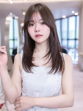 イオ 本厚木(io) ミディアムくびれ顔周りレイヤーカット髪質改善ストレート
