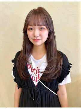 スニュウ(snuw) 【snuw mina】レイヤーカット/透明感カラー/顔まわりカット