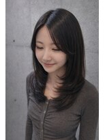 テラ(terra)&nbsp;大人上品くびれレイヤー×艶黒髪