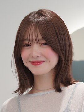 アンアミ オモテサンドウ(Un ami omotesando) 韓国風くびれミディアムボブハッシュカット