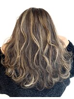 ラヴィエール(LAVIERE by R-EVOLUT)&nbsp;外国人風ダメージレス3Dハイライト☆　店長柿本