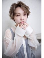 クレドガーデン 西新井店(CRED GARDEN)&nbsp;透明感/ニュアンスカラー/ひし形耳掛けハンサムショート/西新井