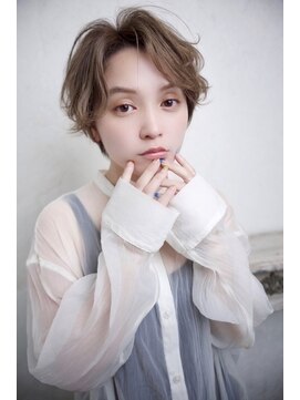 クレドガーデン 西新井店(CRED GARDEN) 透明感/ニュアンスカラー/ひし形耳掛けハンサムショート/西新井